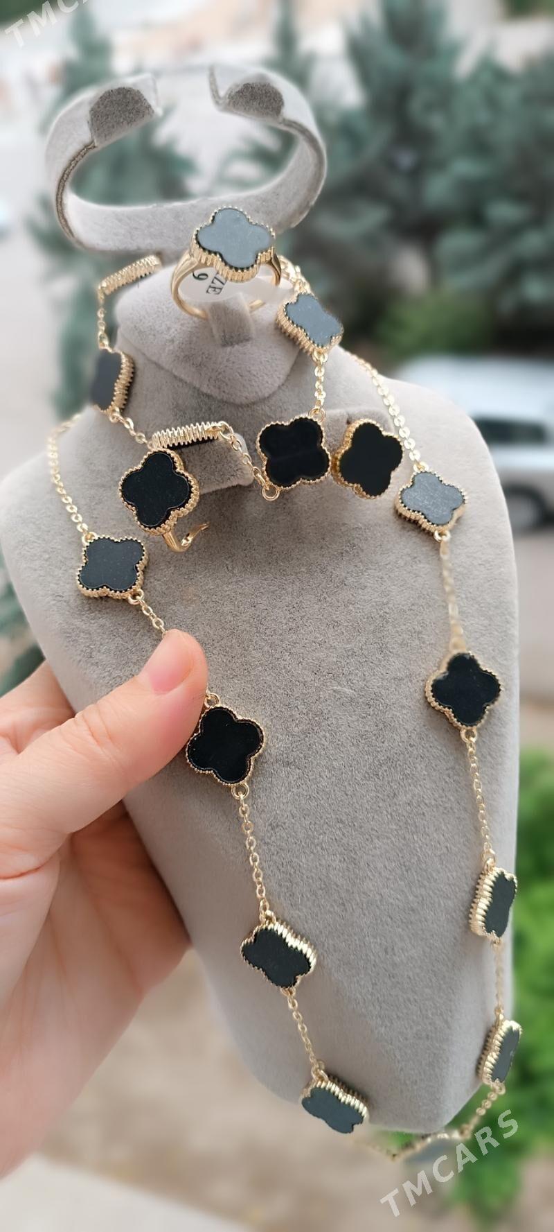 Buziterya gyzyla kopya vanklif - Ашхабад - img 2