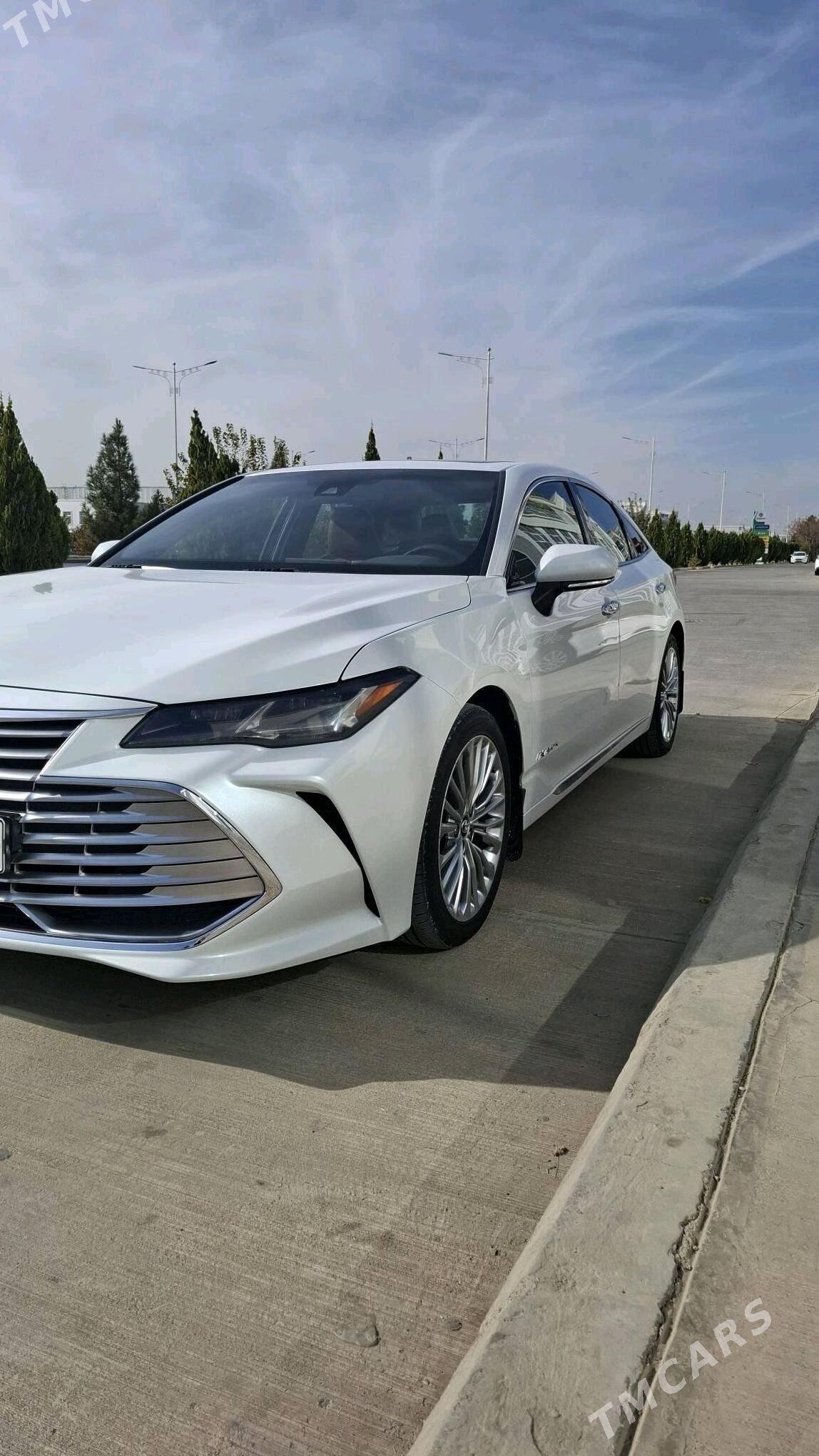 Toyota Avalon 2019 - 500 000 TMT - Гарадамак Шор - img 5