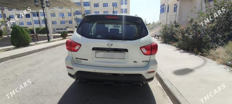 Nissan Pathfinder 2018 - 290 000 TMT - Parahat 3 - img 6