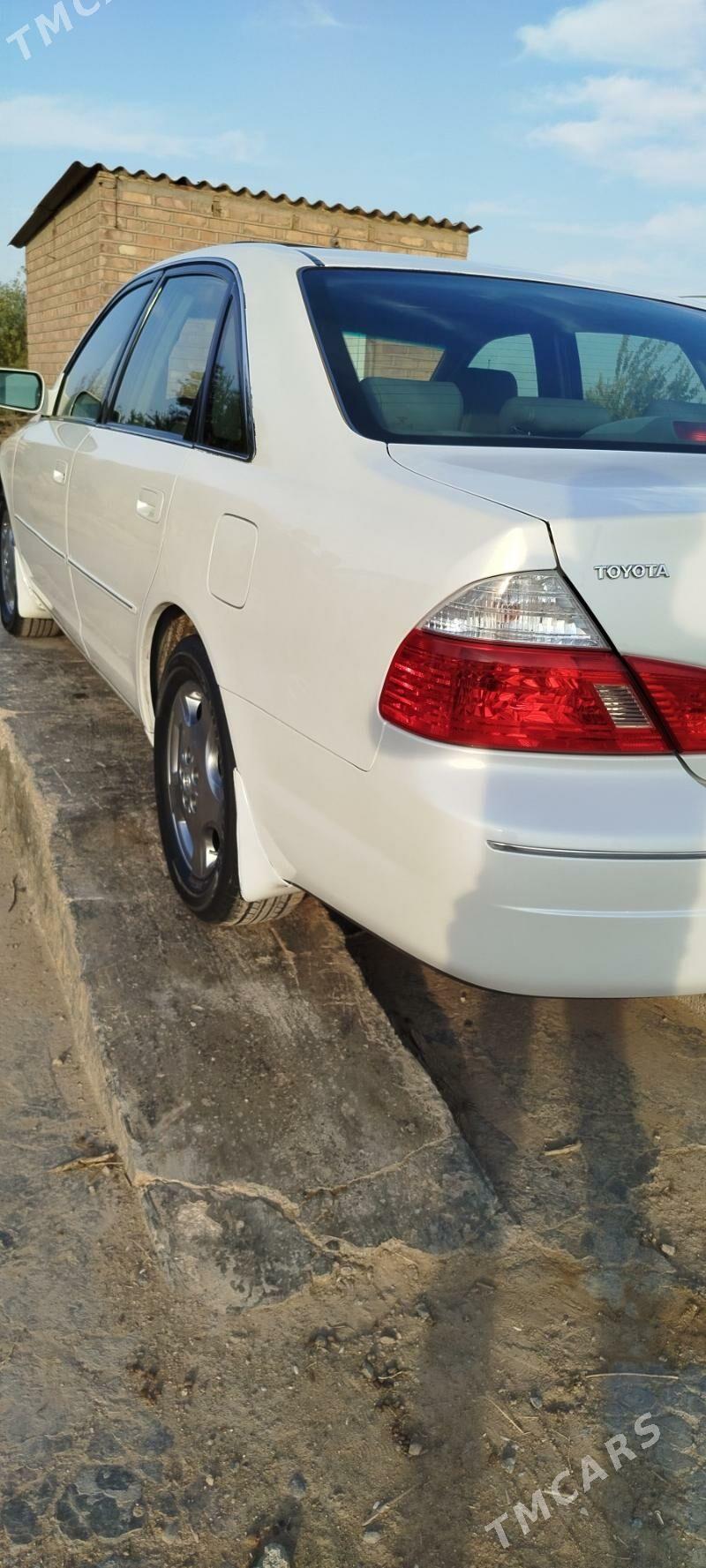 Toyota Avalon 2002 - 220 000 TMT - Бабадайхан - img 7