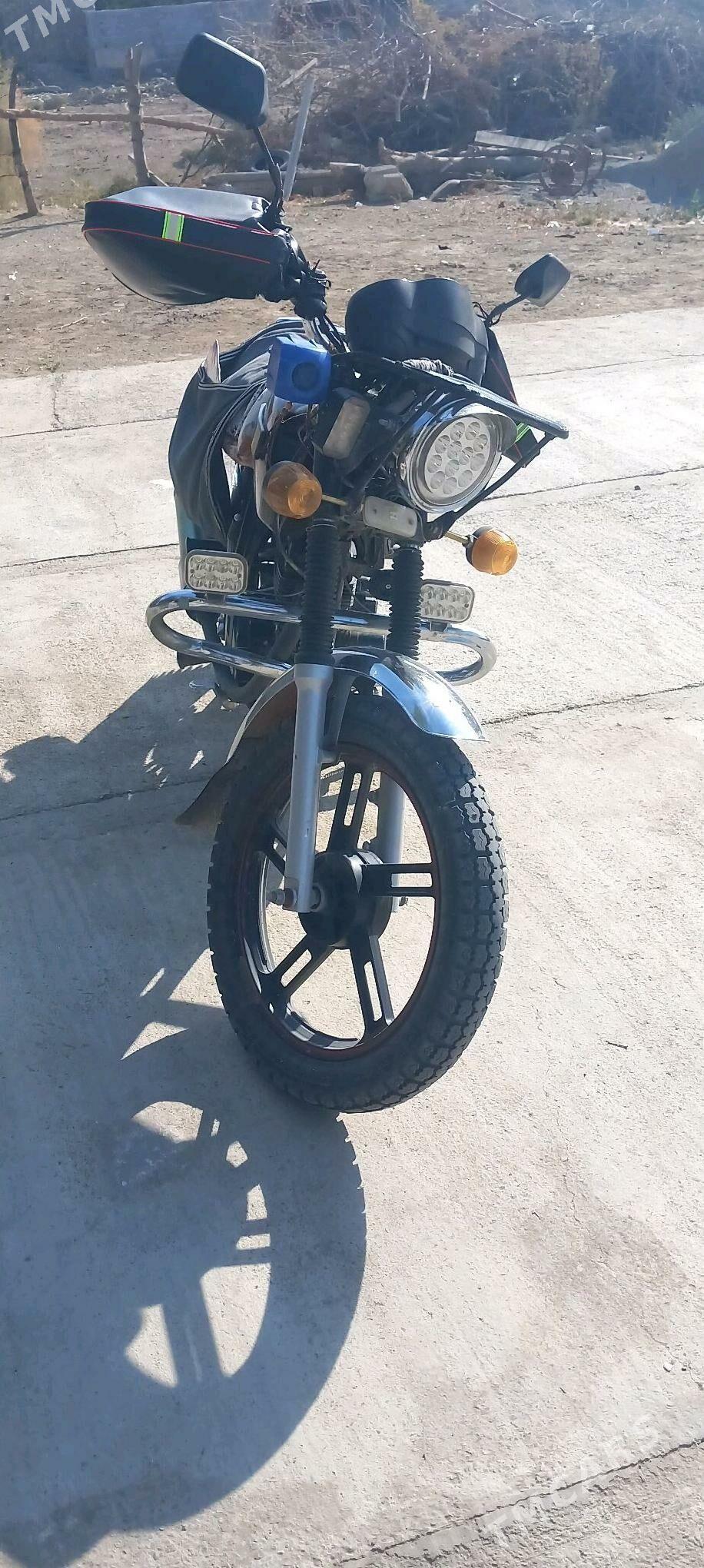 Fekon FK150-8G 2000 - 14 000 TMT - Bäherden - img 2