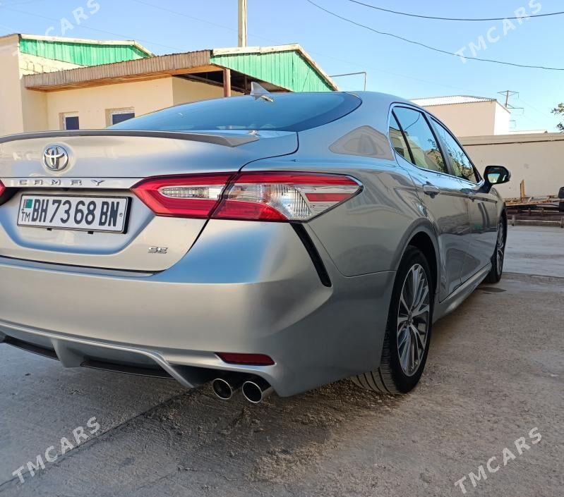 Toyota Camry 2020 - 375 000 TMT - Балканабат - img 7