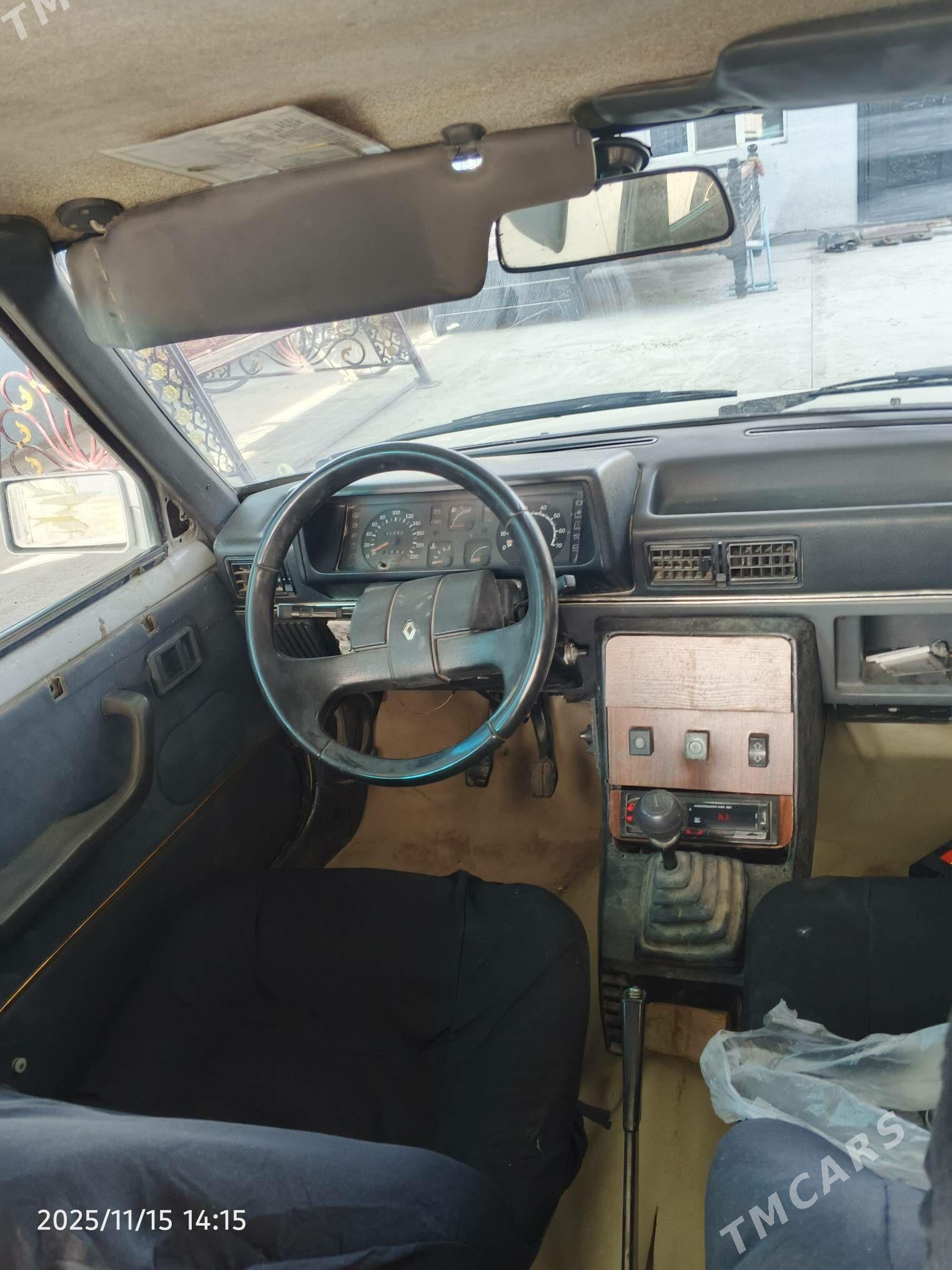 Renault Europa 19 1994 - 42 000 TMT - Анев - img 4