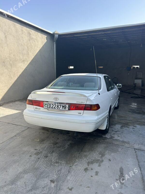 Toyota Camry 2001 - 240 000 TMT - Baýramaly - img 4