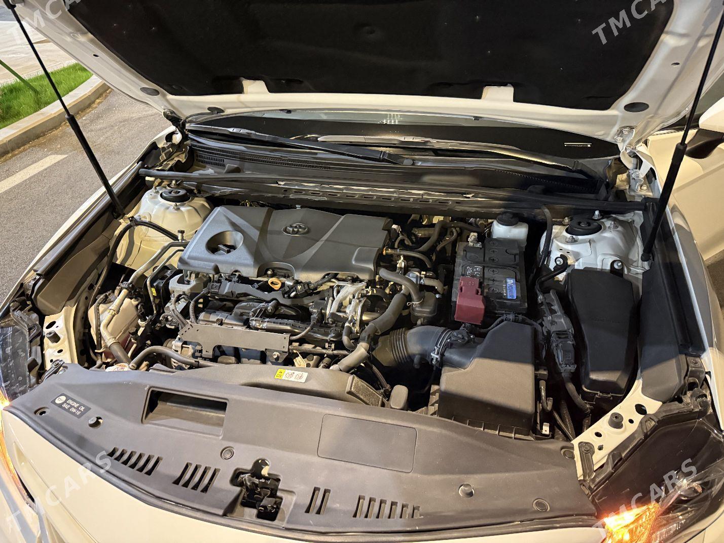 Toyota Camry 2020 - 290 000 TMT - Бузмеин - img 10