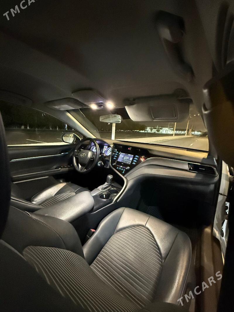 Toyota Camry 2020 - 290 000 TMT - Бузмеин - img 8
