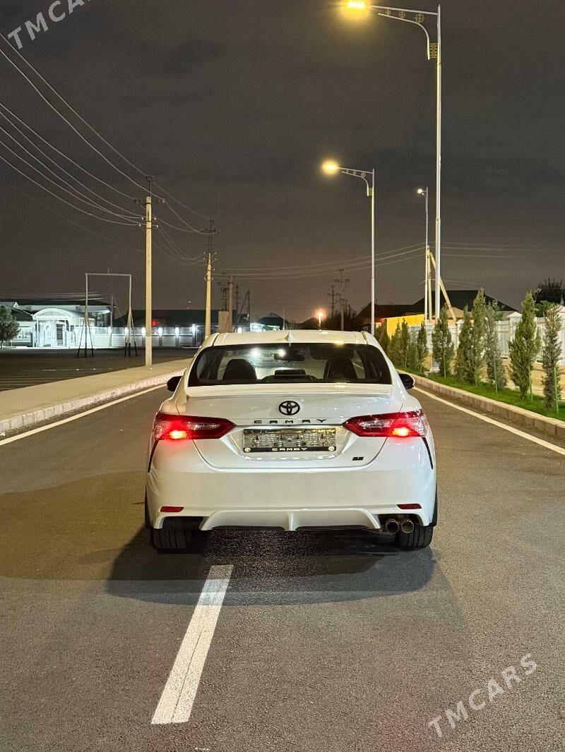 Toyota Camry 2020 - 290 000 TMT - Бузмеин - img 6