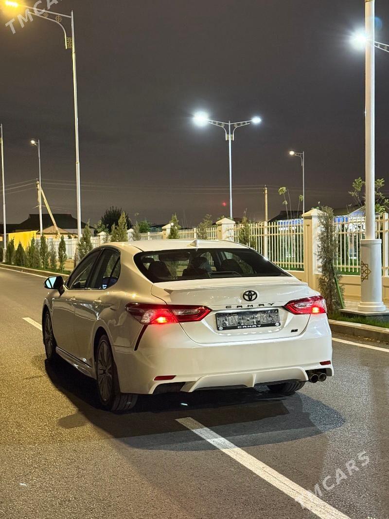 Toyota Camry 2020 - 290 000 TMT - Бузмеин - img 7