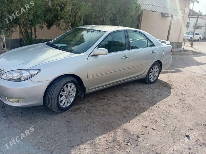 Toyota Camry 2002 - 180 000 TMT - Джебел - img 2