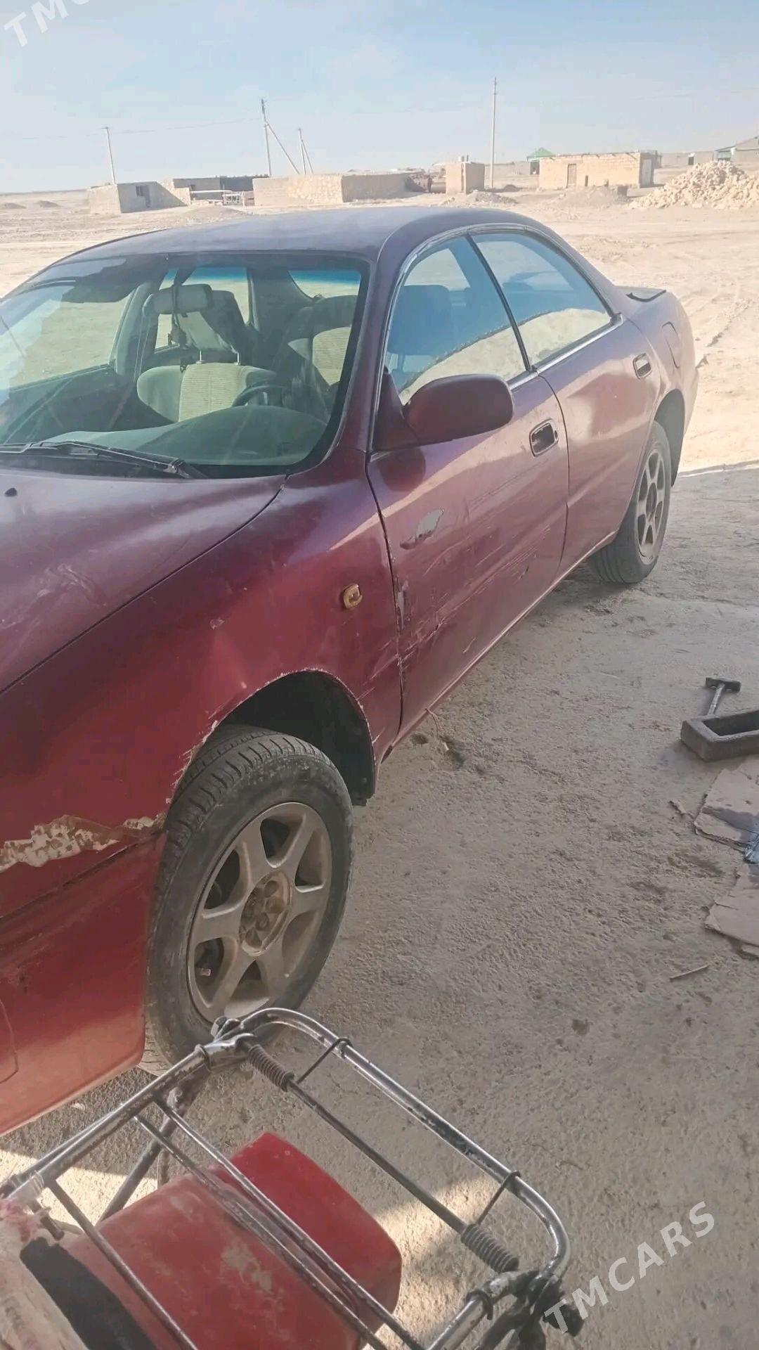 Toyota Mark II 1993 - 25 000 TMT - Гызыларбат - img 1