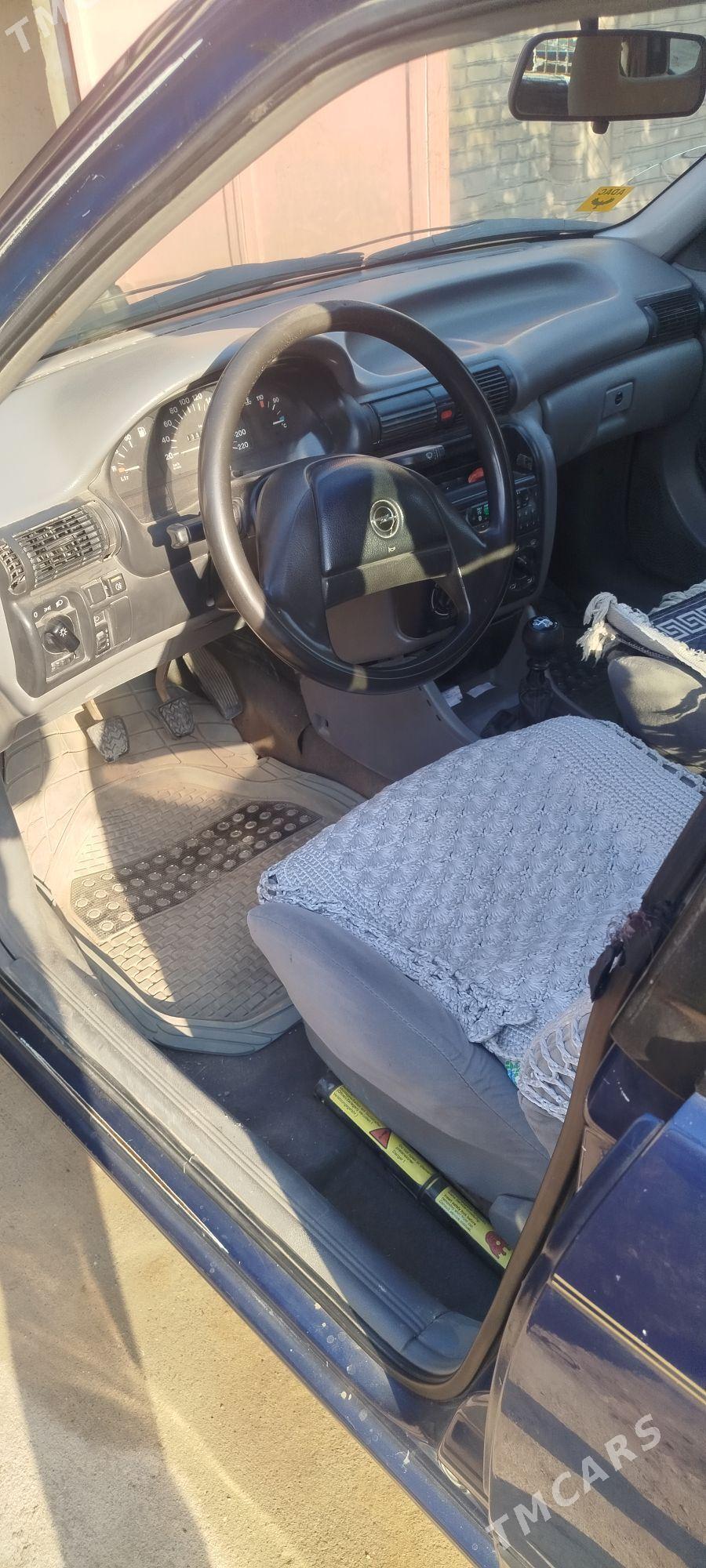 Opel Astra 1994 - 50 000 TMT - Шабатский этрап - img 6