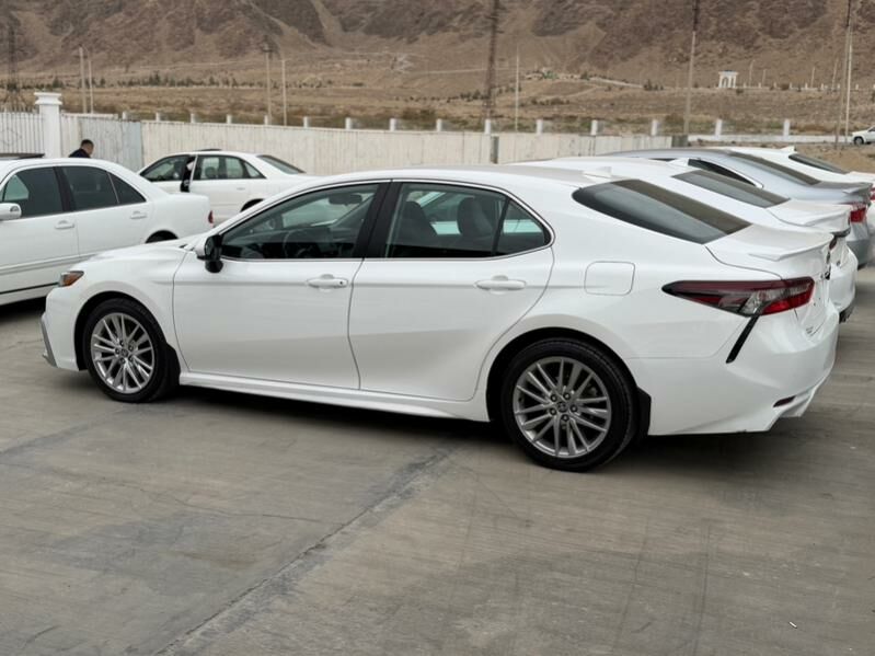 Toyota Camry 2021 - 309 000 TMT - Balkanabat - img 3