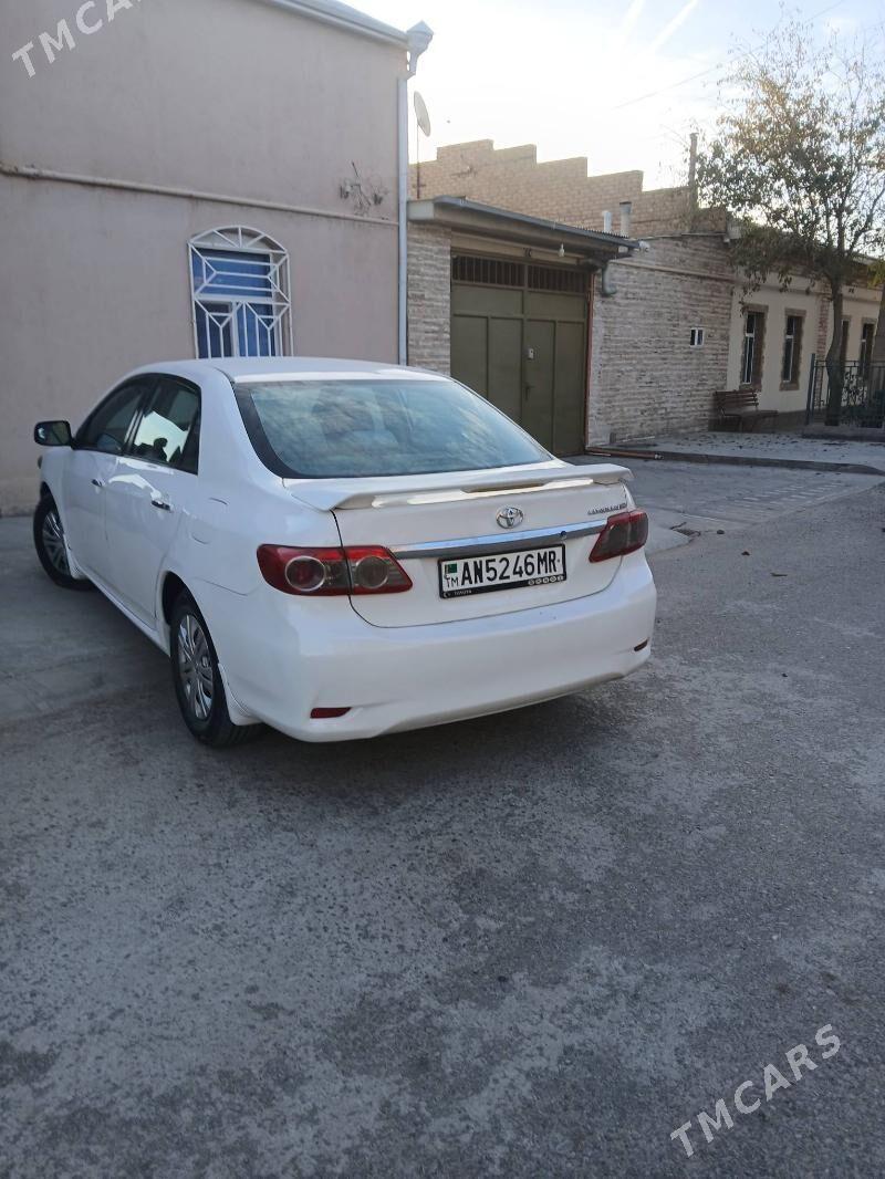 Toyota Corolla 2011 - 150 000 TMT - Байрамали - img 4