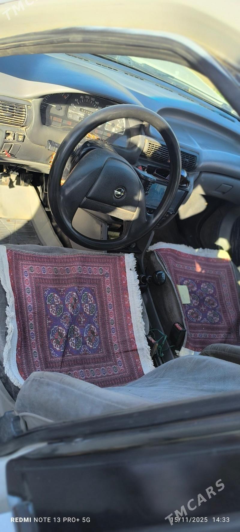 Opel Astra 1993 - 26 000 TMT - Теджен - img 4