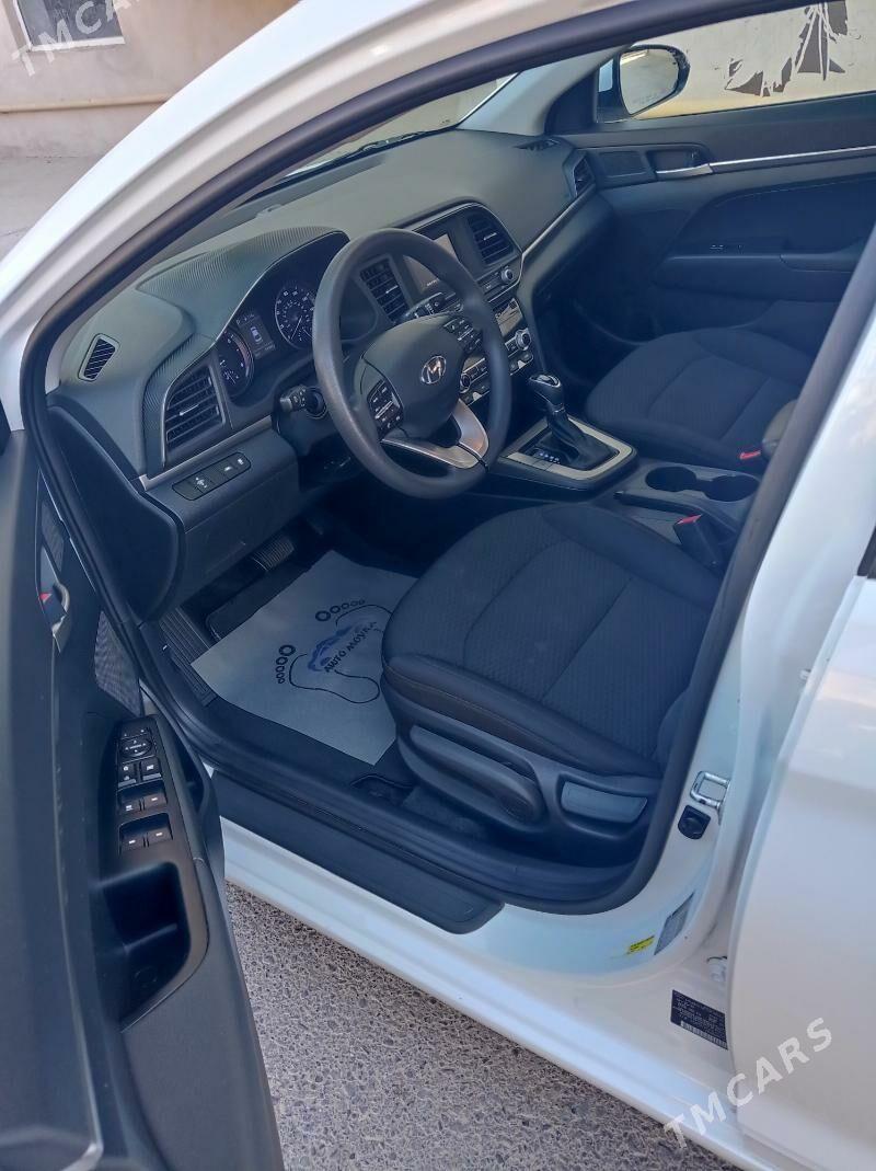 Hyundai Elantra 2020 - 230 000 TMT - Мары - img 8