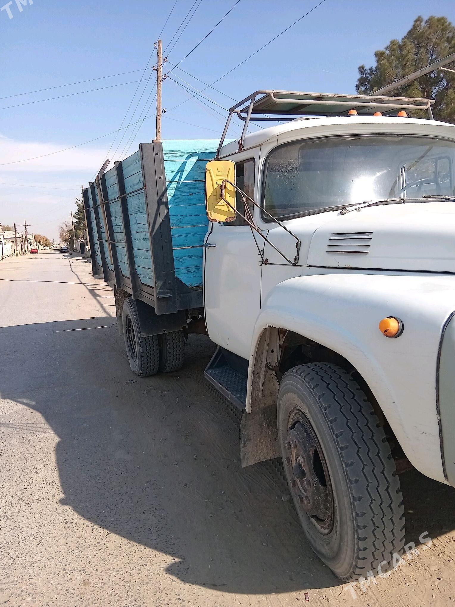 Zil 130 1983 - 45 000 TMT - Bäherden - img 1