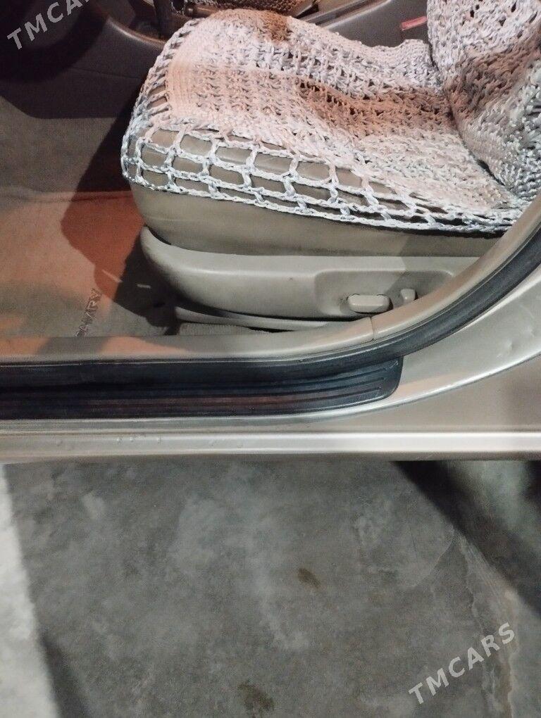 Toyota Camry 1997 - 155 000 TMT - Dänew - img 4