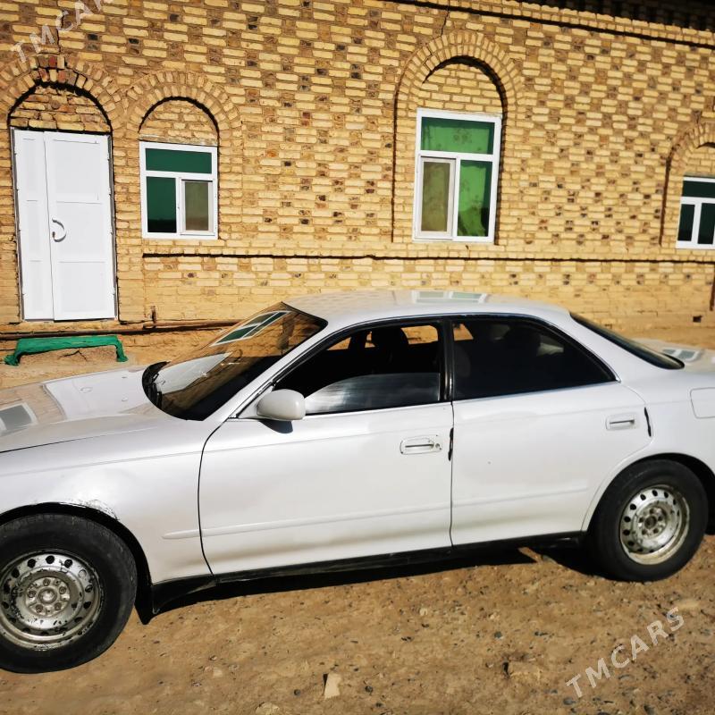 Toyota Mark II 1992 - 50 000 TMT - Ёлётен - img 2