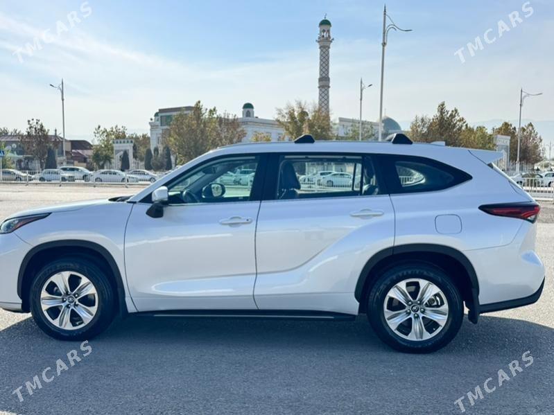 Toyota Highlander 2024 - 565 000 TMT - Бедев - img 2