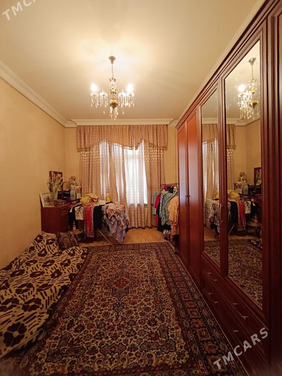 30мкр 2комнатная - 30 мкр - img 2