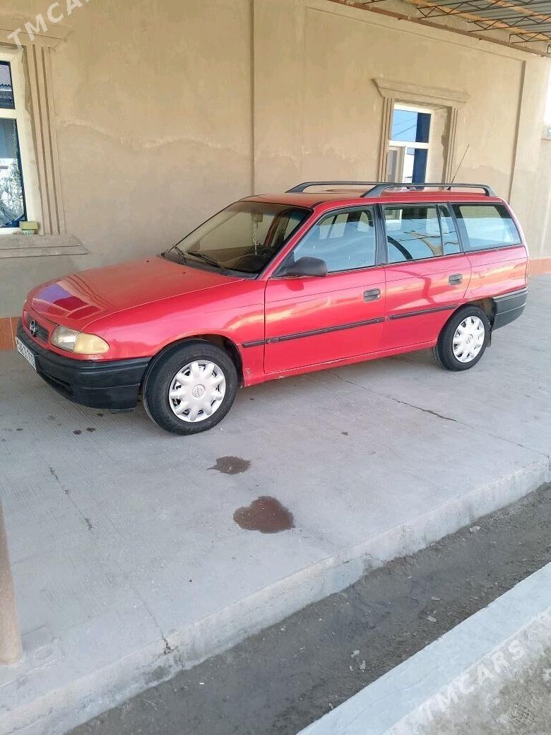 Opel Astra 1998 - 50 000 TMT - Дашогуз - img 3