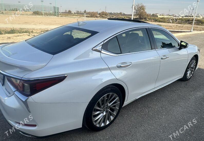 Lexus ES 350 2019 - 460 000 TMT - Кака - img 4