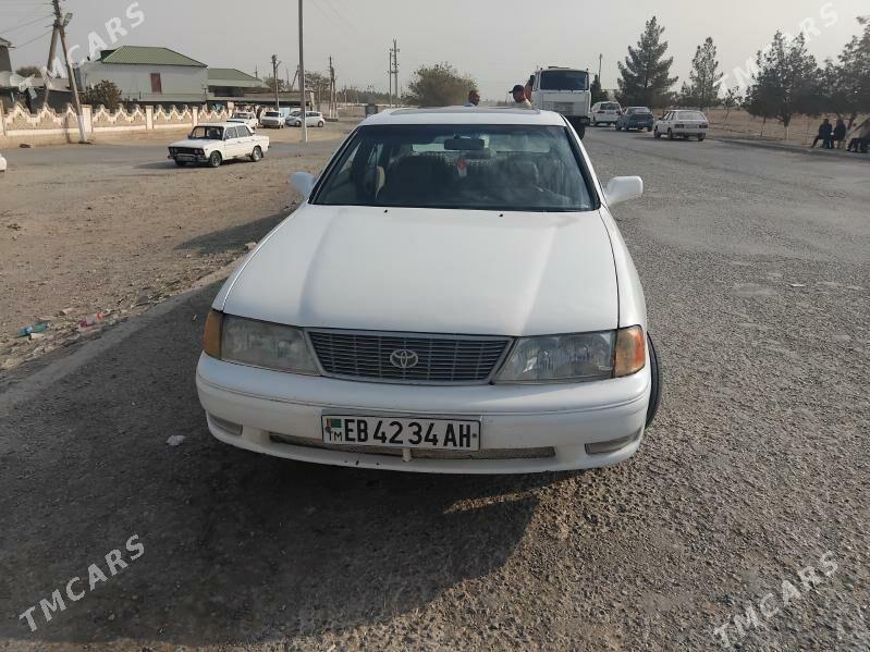 Toyota Avalon 1997 - 115 000 TMT - Ýaşlyk - img 1