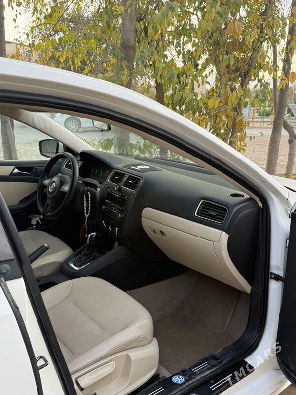 Volkswagen Jetta 2011 - 129 000 TMT - Ашхабад - img 5