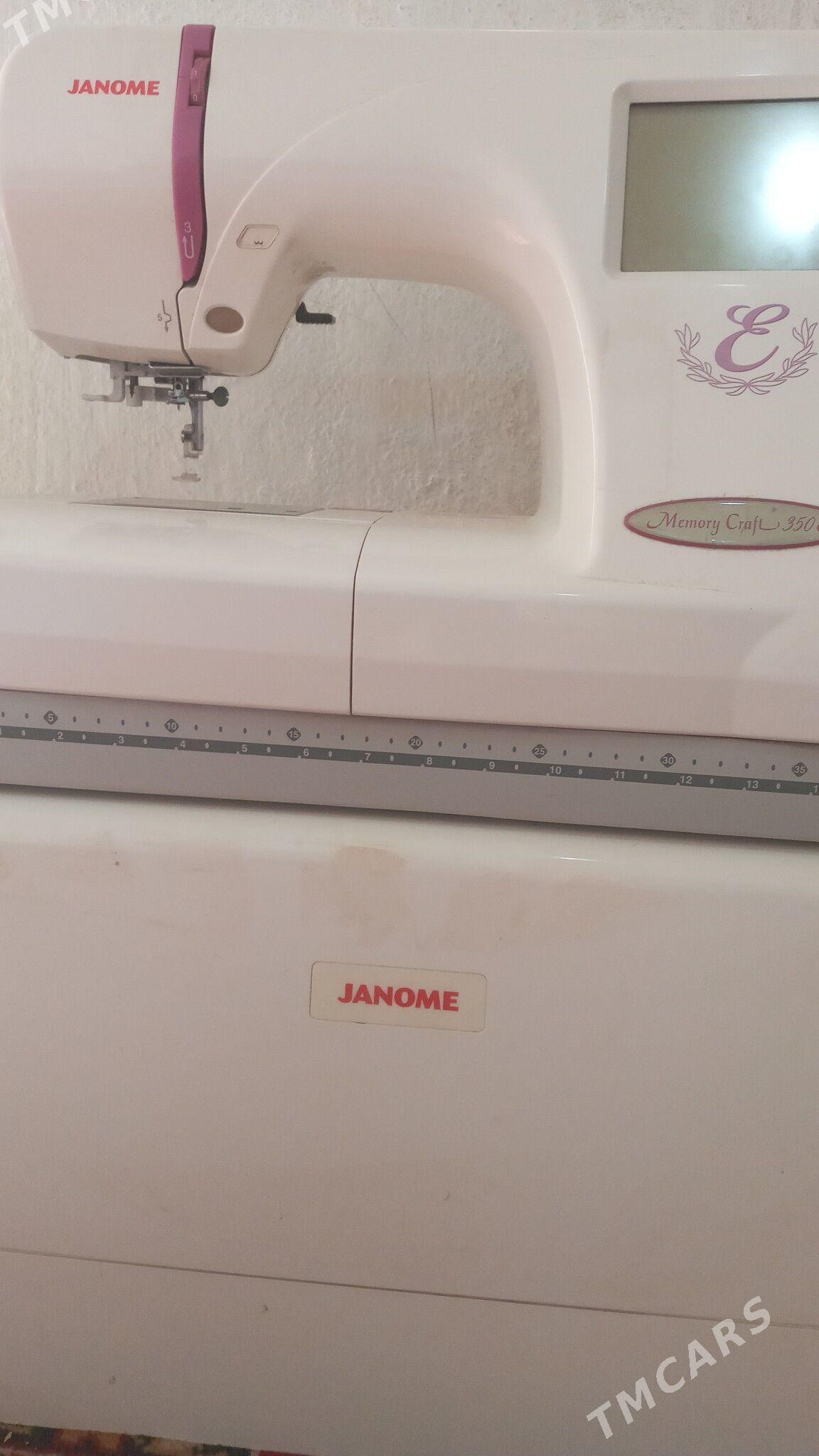 Janome 350 e - Mary - img 2