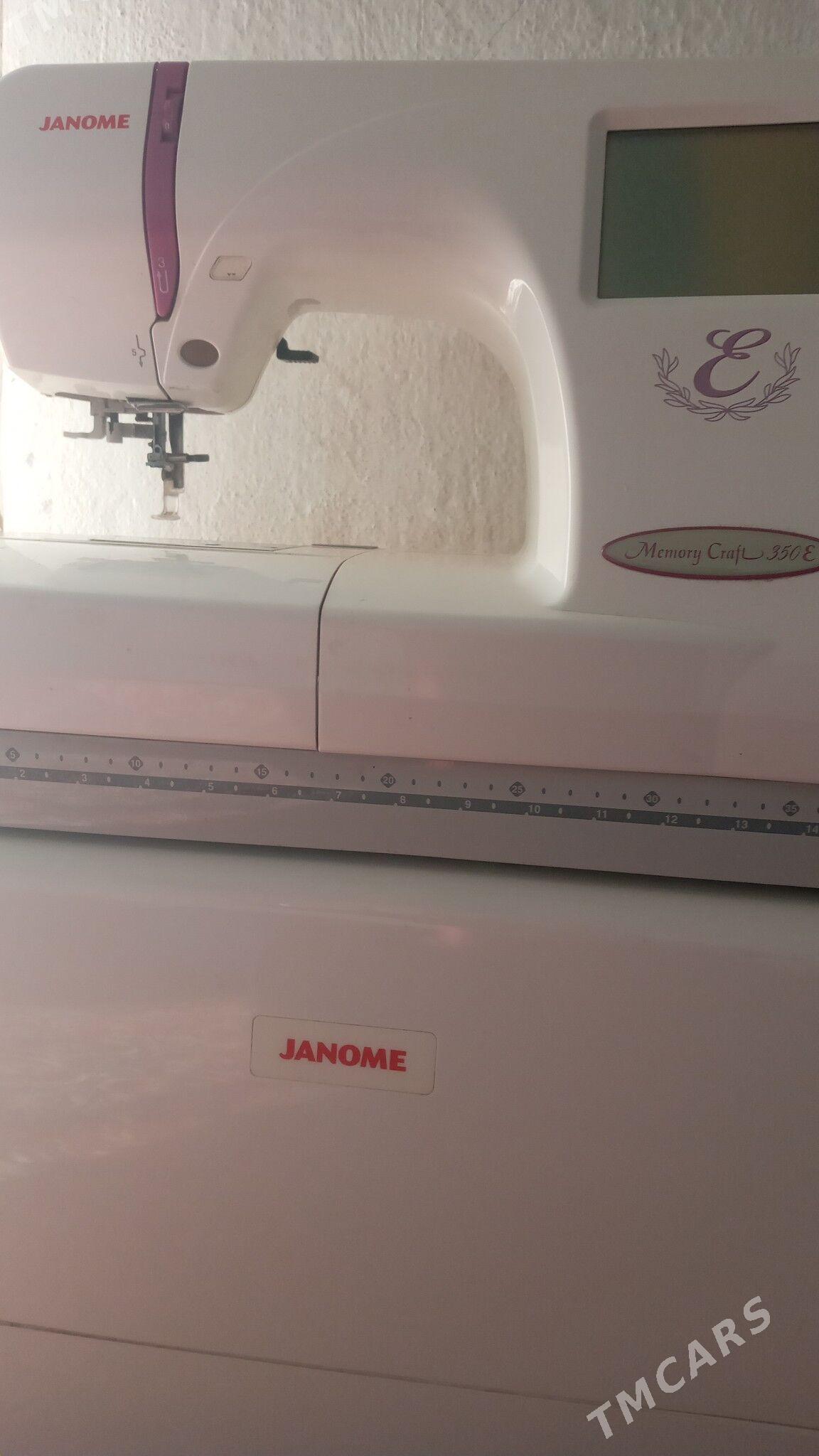 Janome 350 e - Mary - img 1