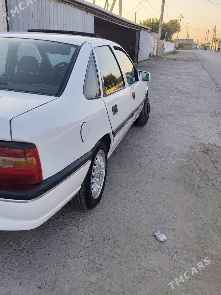 Opel Vectra 1993 - 50 000 TMT - Анев - img 6