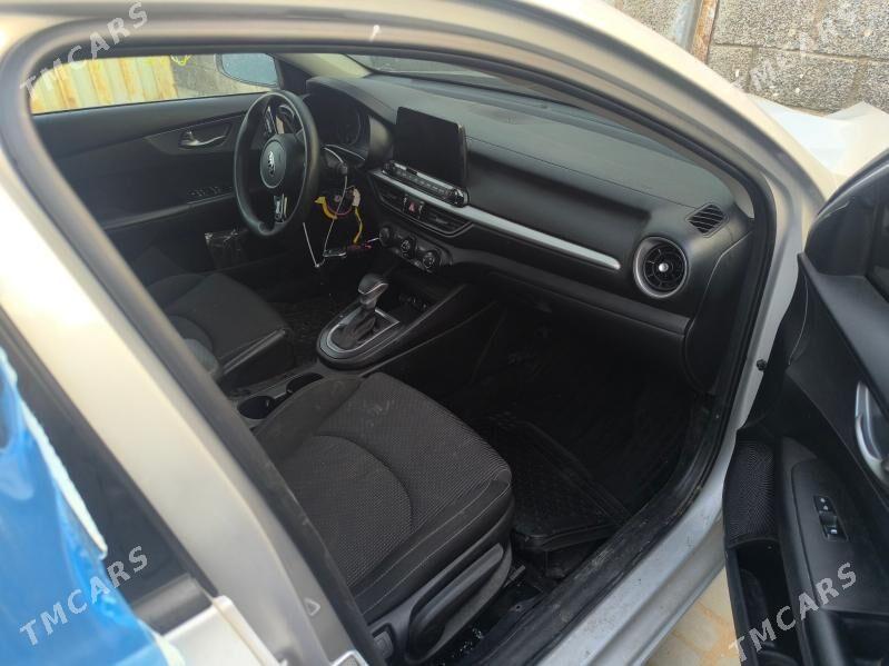 Kia Forte 2021 - 200 000 TMT - Теджен - img 6