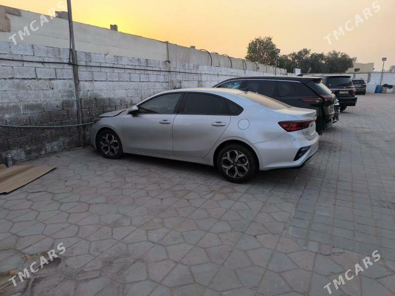 Kia Forte 2021 - 200 000 TMT - Теджен - img 7
