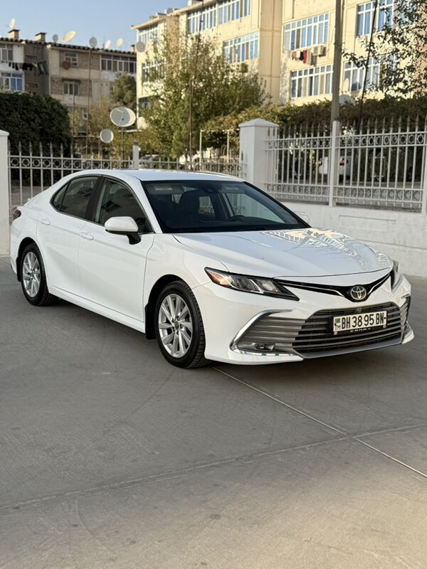 Toyota Camry 2022 - 335 000 TMT - Balkanabat - img 2