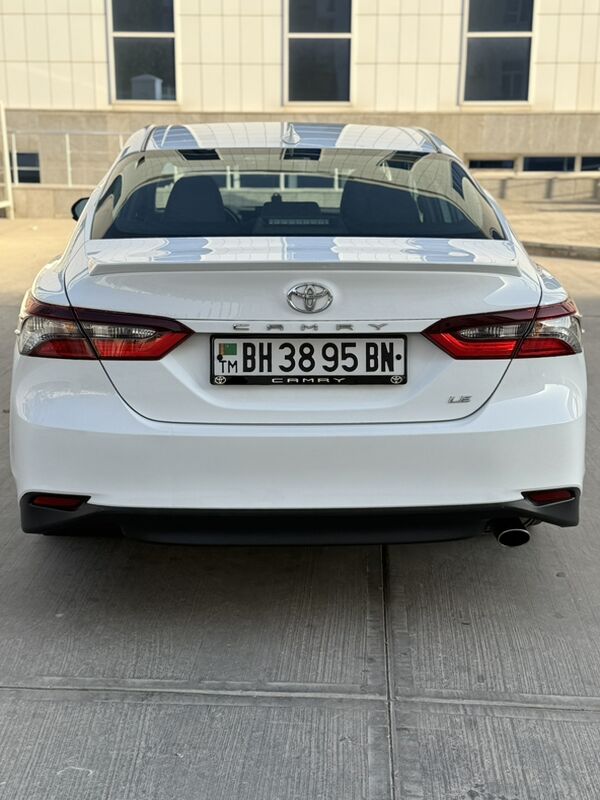 Toyota Camry 2022 - 335 000 TMT - Balkanabat - img 4