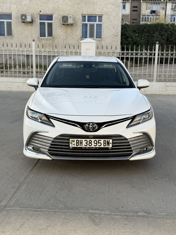 Toyota Camry 2022 - 335 000 TMT - Balkanabat - img 1