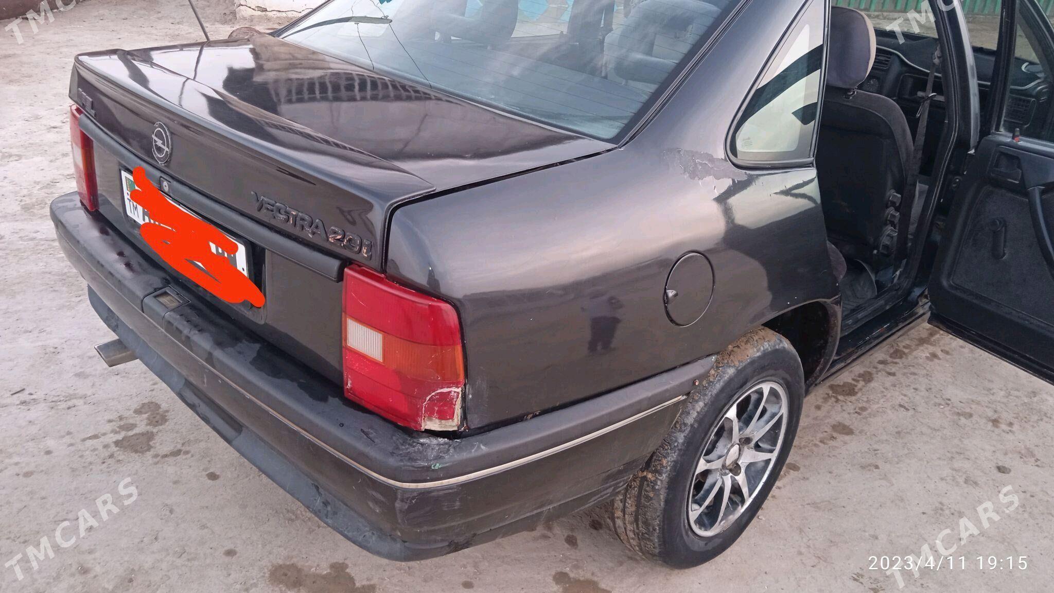 Opel Vectra 1992 - 30 000 TMT - Этрек - img 6