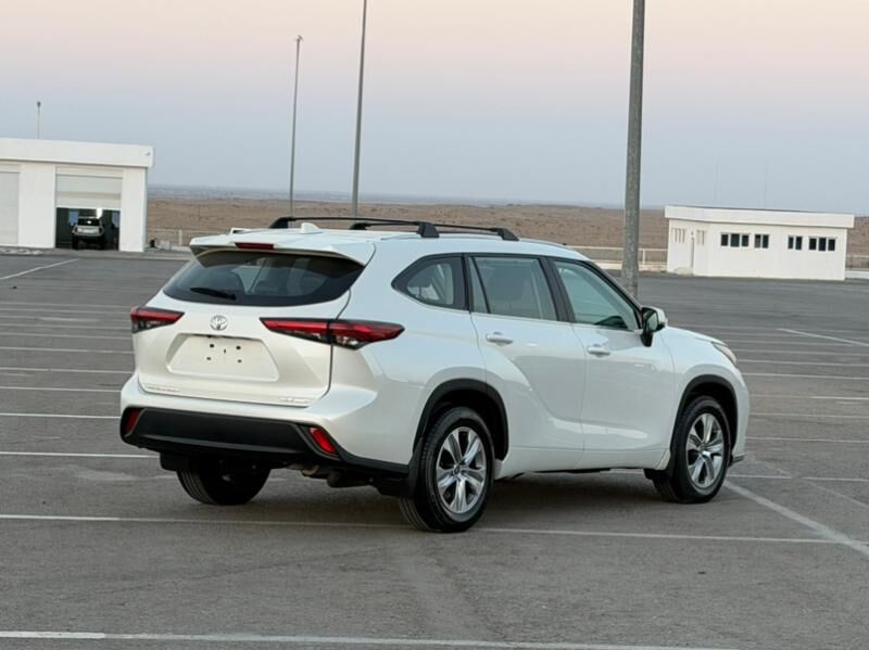 Toyota Highlander 2021 - 685 000 TMT - Aşgabat - img 5