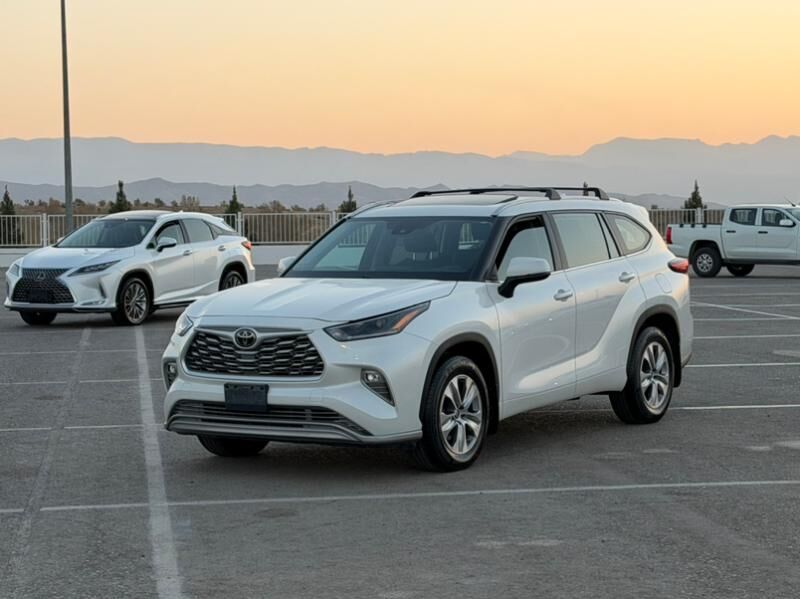 Toyota Highlander 2021 - 685 000 TMT - Aşgabat - img 9