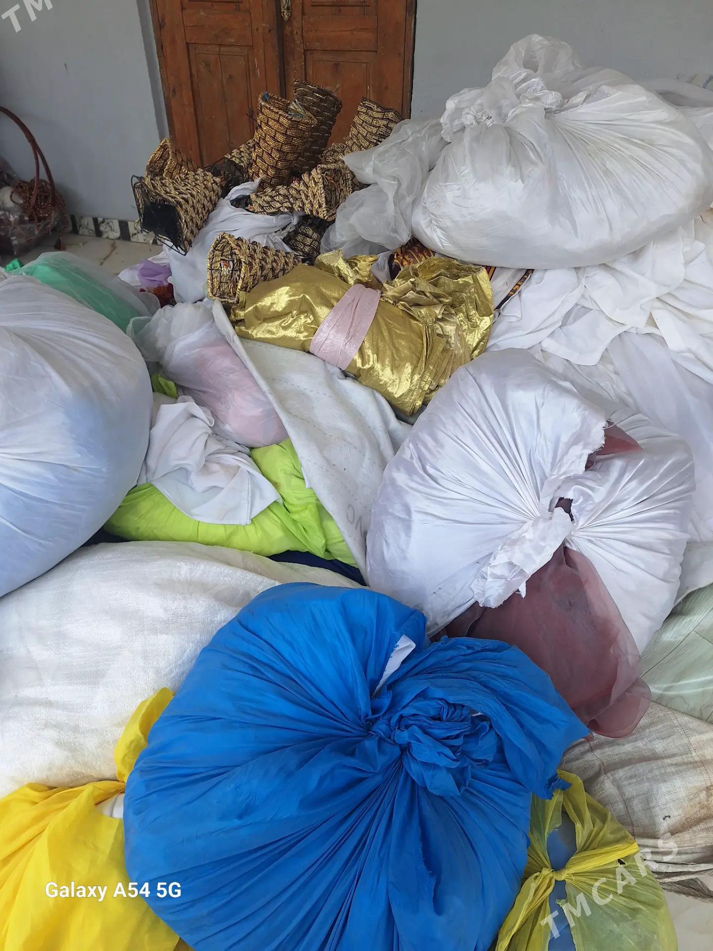 toy bezegleri - Гуртли - img 2