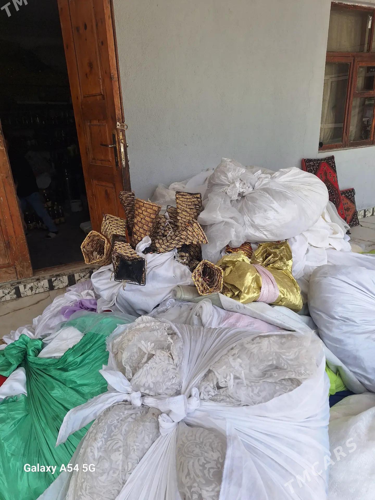 toy bezegleri - Гуртли - img 3