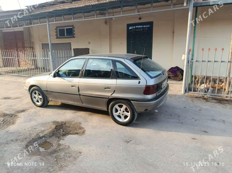 Opel Astra 1992 - 40 000 TMT - Дашогуз - img 3