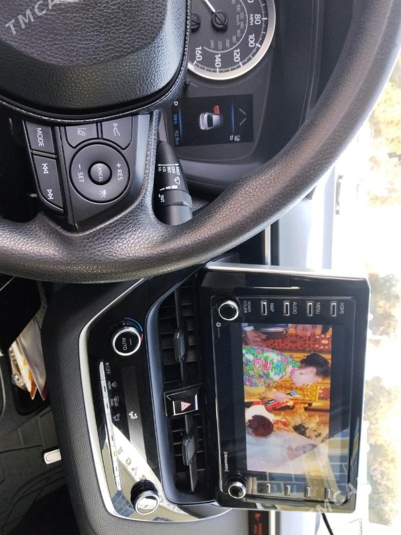 Toyota Corolla 2021 - 240 000 TMT - Türkmenabat - img 7