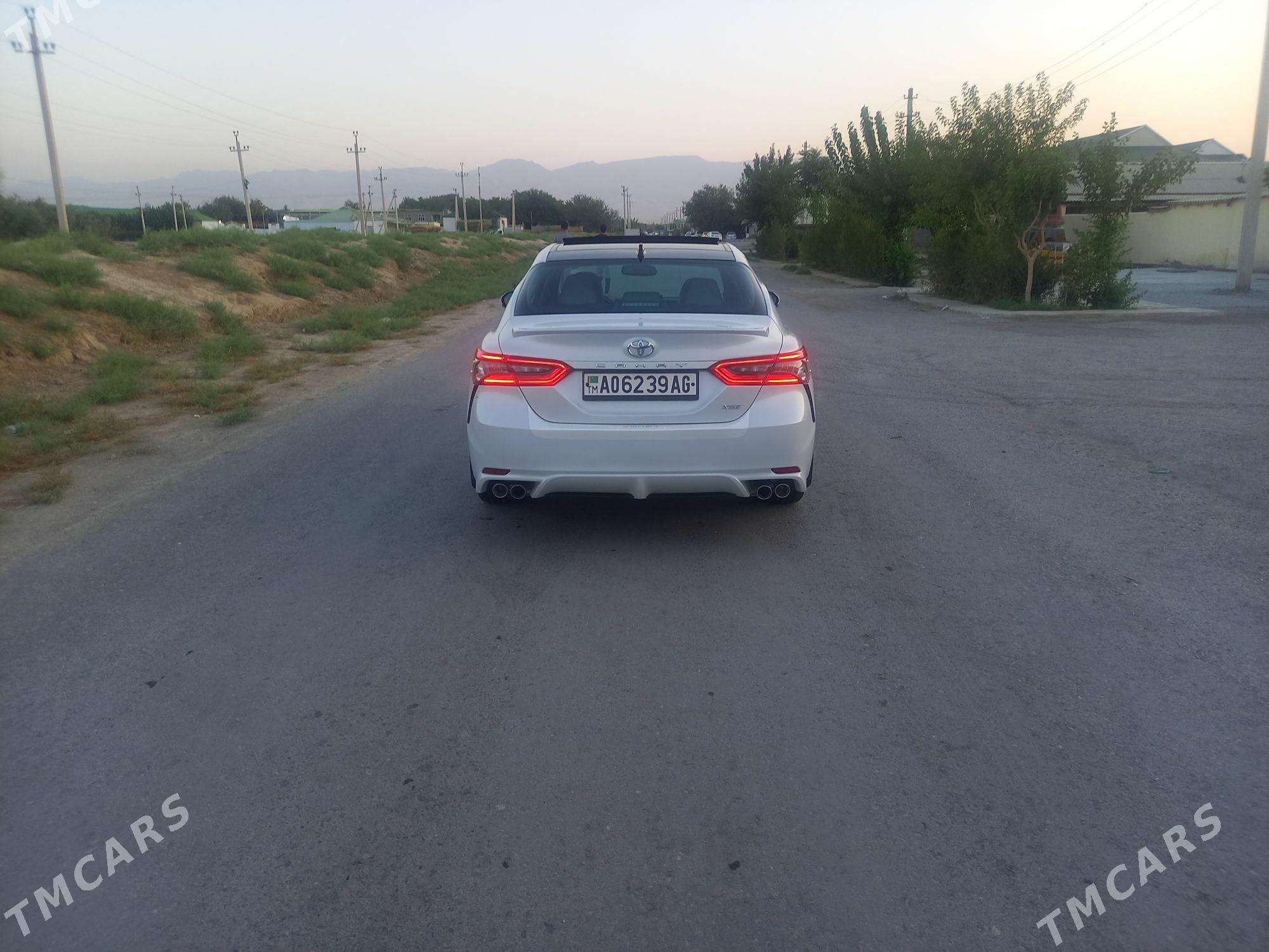 Toyota Camry 2021 - 400 000 TMT - Ашхабад - img 8