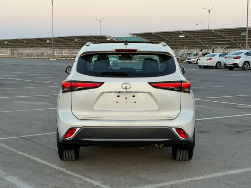 Toyota Highlander 2021 - 786 000 TMT - Aşgabat - img 5