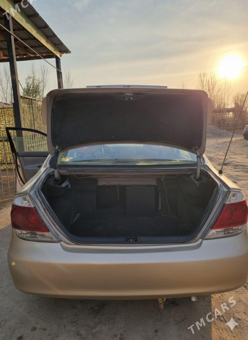 Toyota Camry 2004 - 145 000 TMT - Şabat etr. - img 4