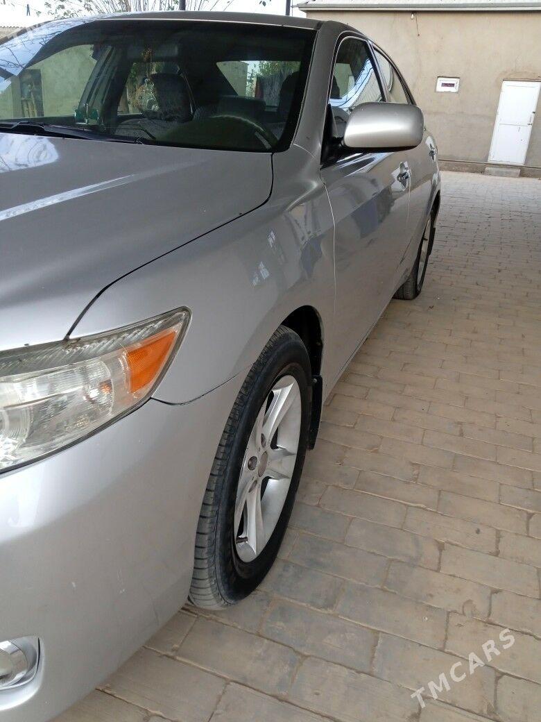 Toyota Camry 2009 - 150 000 TMT - Ýolöten - img 2