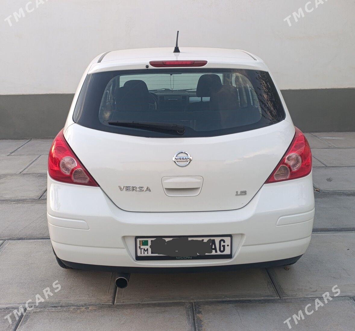 Nissan Versa 2012 - 144 000 TMT - Тязе заман - img 3