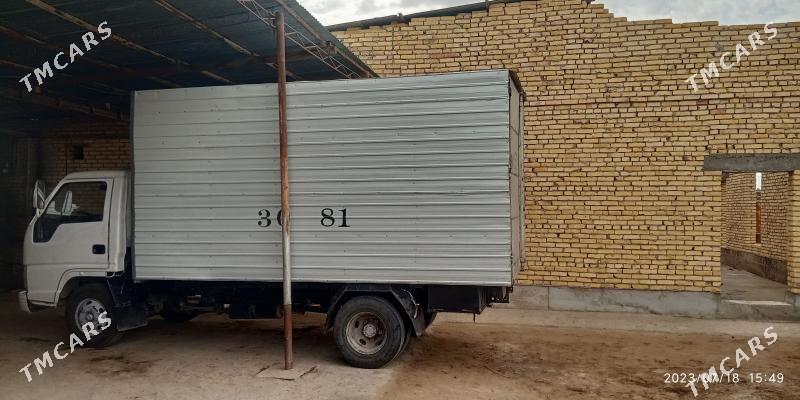 Mitsubishi Canter 2010 - 200 000 TMT - Туркменабат - img 2