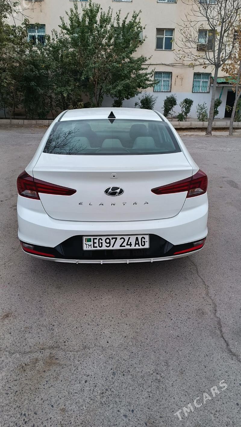 Hyundai Elantra 2020 - 210 000 TMT - Aşgabat - img 3